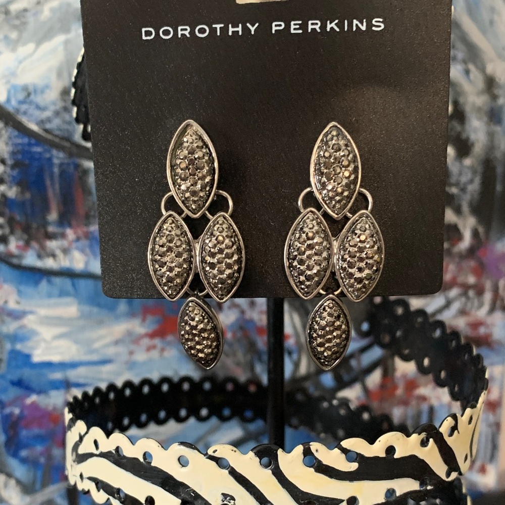 Dorothy Perkins Black and Silver Drop Earrings